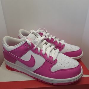 Nikw Dunk Low 7y/8.5W White/laser Fuchsia